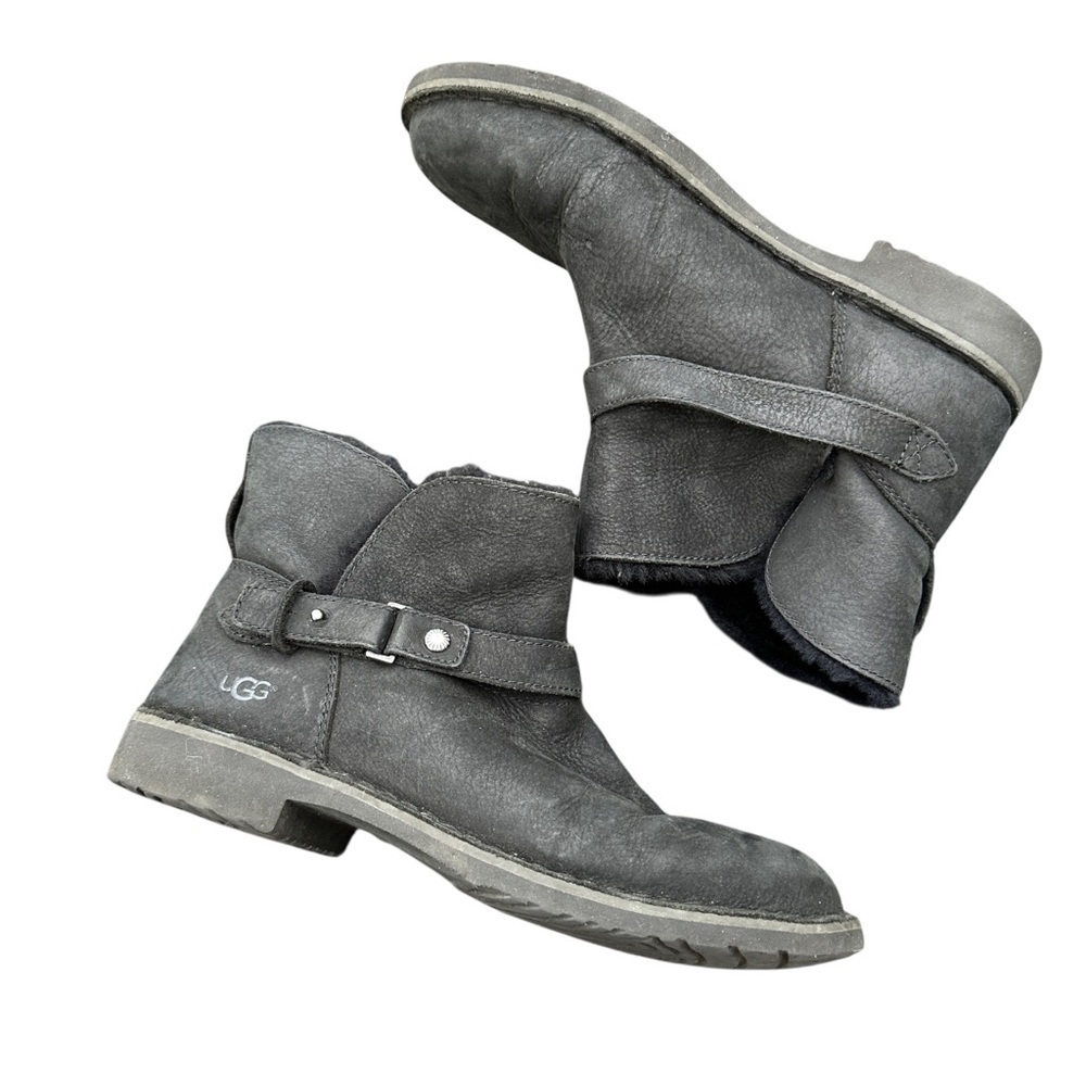 Ugg‎ suede Black ankle boots size 10